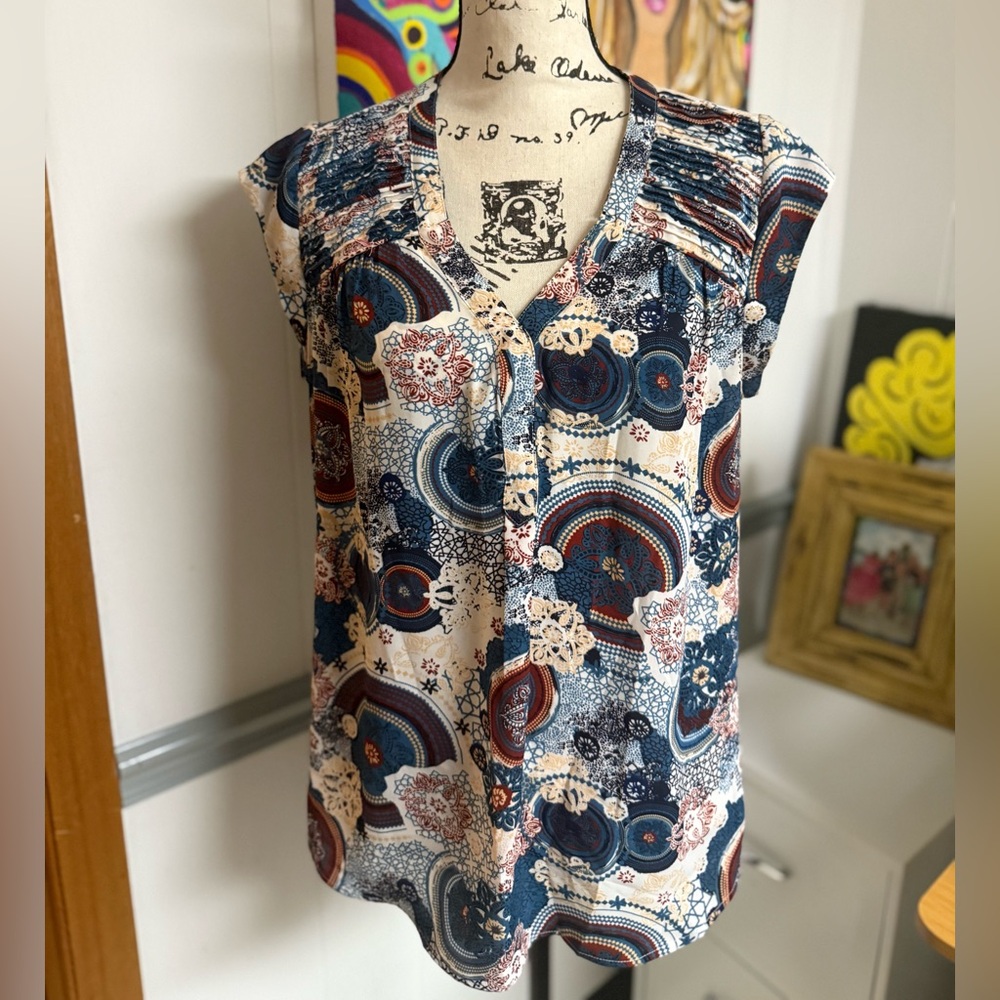 Daniel Rain blouse. Gently worn and in great condition.
